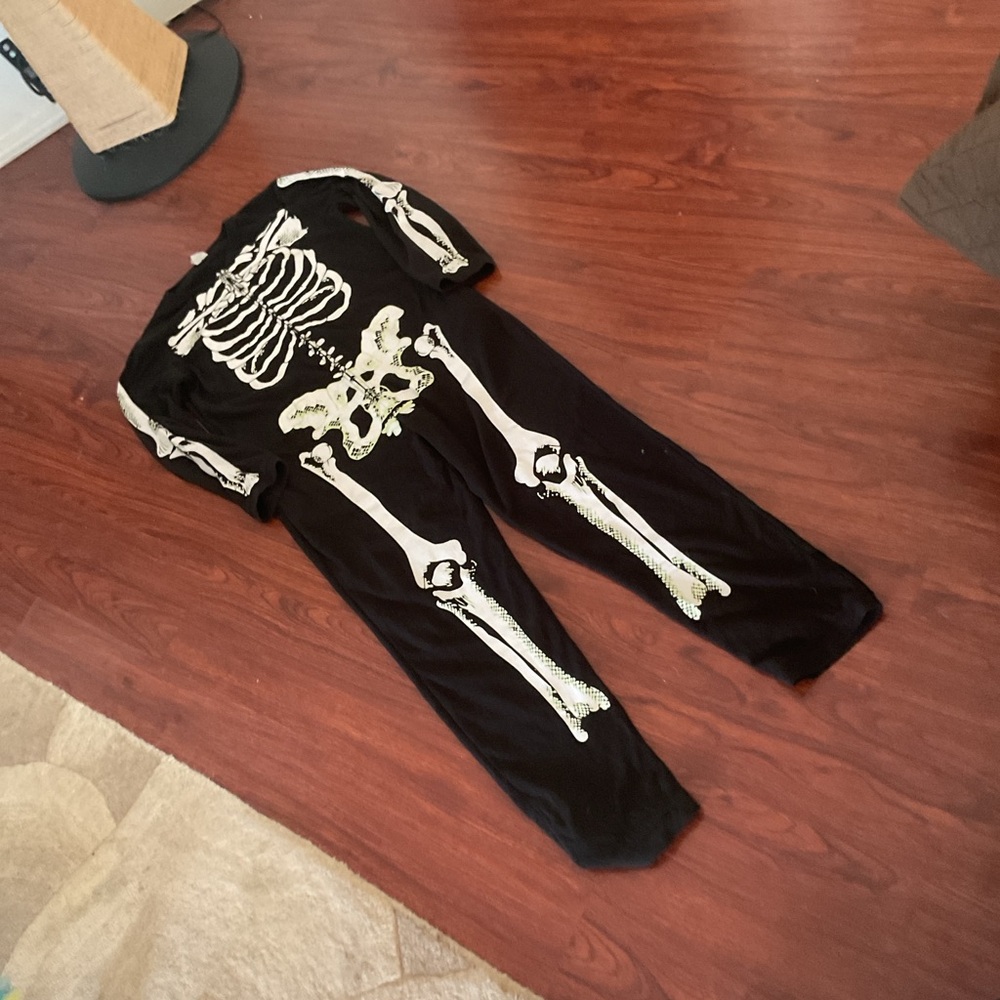 Black Skeleton Print Jumpsuit/costuem/pajamas w zipper down front size small
